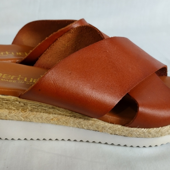 Bertuchi Women's Sandals Leather Slip On Wedge Brown Women’s Size 7.5" US/38 EU - Picture 5 of 16